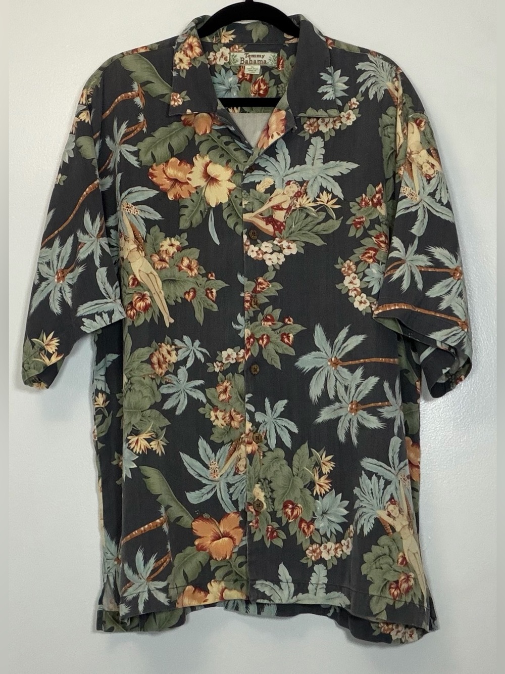 100% SilkTommy Bahama Gray Tropical Floral Shirt with Green and Tan Accents